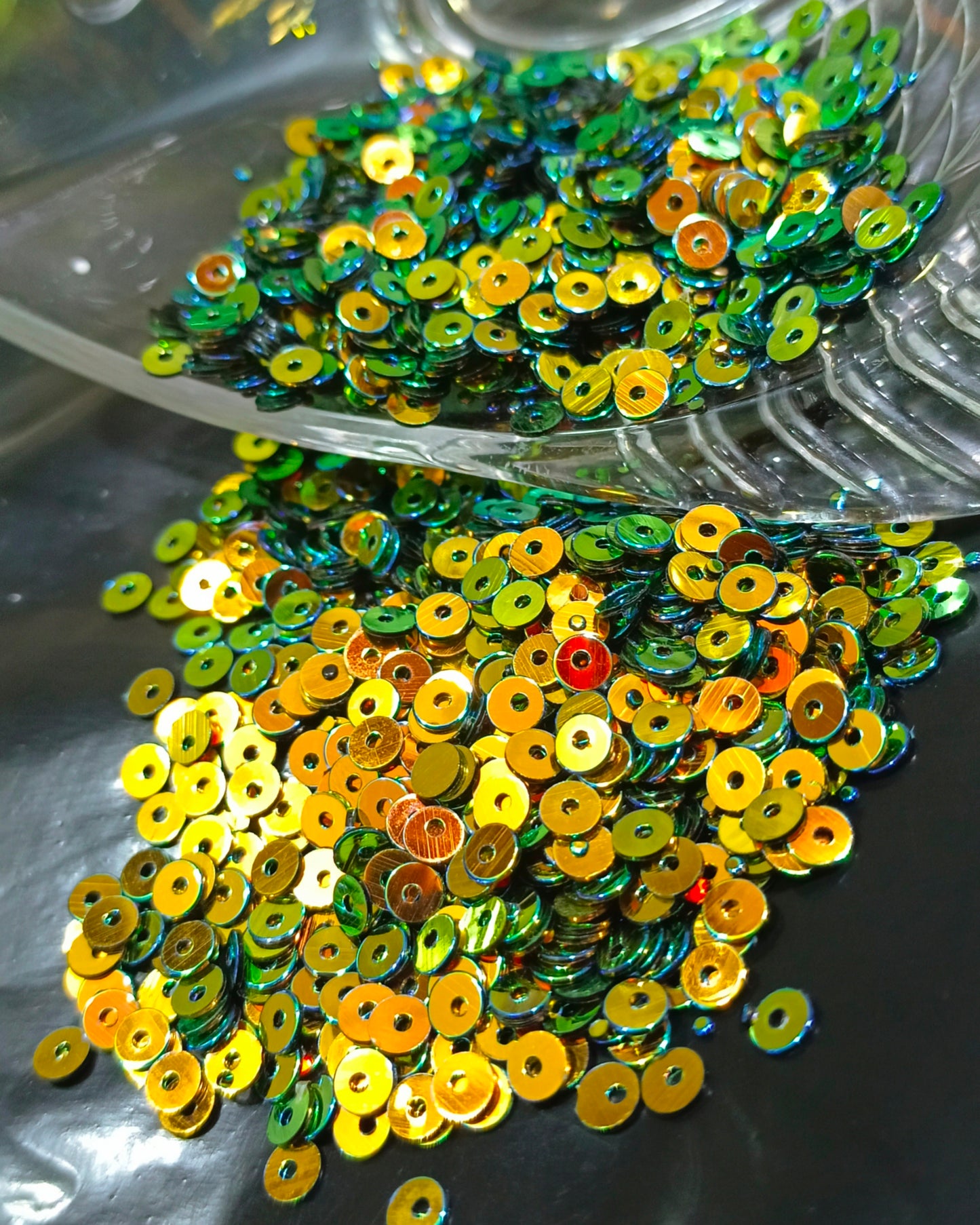 Embellishments Sequins Flat ( Sitaarey ) 4mm